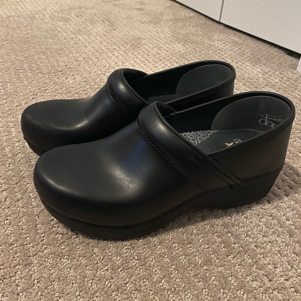 Dansko Xp 2.0 Black Pull Up Nursing Shoe Size 38
